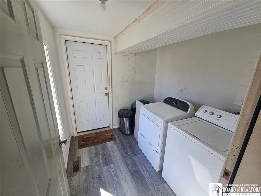 201 North 18th Street, Olean-city, New York 14760, Olean, New York 14760, 3 Bedrooms Bedrooms, ,3 BathroomsBathrooms,Residential,For Sale,201 North 18th Street, Olean-city, New York 14760,R1591964