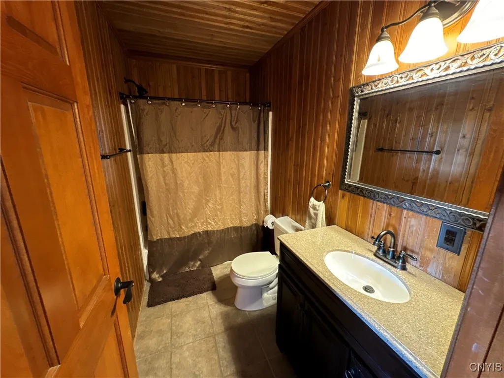 2076 Hillside Drive, Camden, New York 13316, Camden, New York 13316, 5 Bedrooms Bedrooms, 15 Rooms Rooms,3 BathroomsBathrooms,Residential,For Sale,2076 Hillside Drive, Camden, New York 13316,0,S1591739