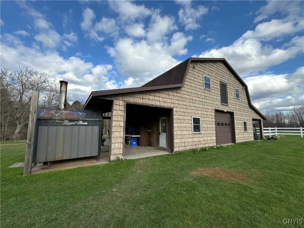 2076 Hillside Drive, Camden, New York 13316, Camden, New York 13316, 5 Bedrooms Bedrooms, 15 Rooms Rooms,3 BathroomsBathrooms,Residential,For Sale,2076 Hillside Drive, Camden, New York 13316,0,S1591739