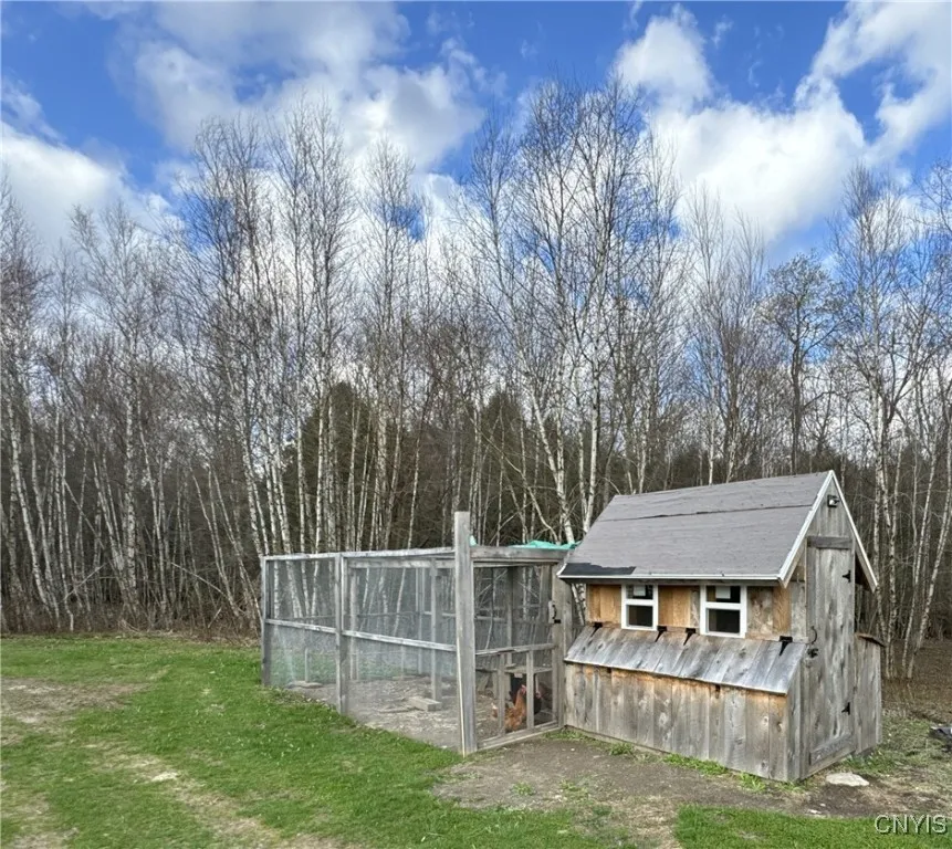 2076 Hillside Drive, Camden, New York 13316, Camden, New York 13316, 5 Bedrooms Bedrooms, 15 Rooms Rooms,3 BathroomsBathrooms,Residential,For Sale,2076 Hillside Drive, Camden, New York 13316,0,S1591739