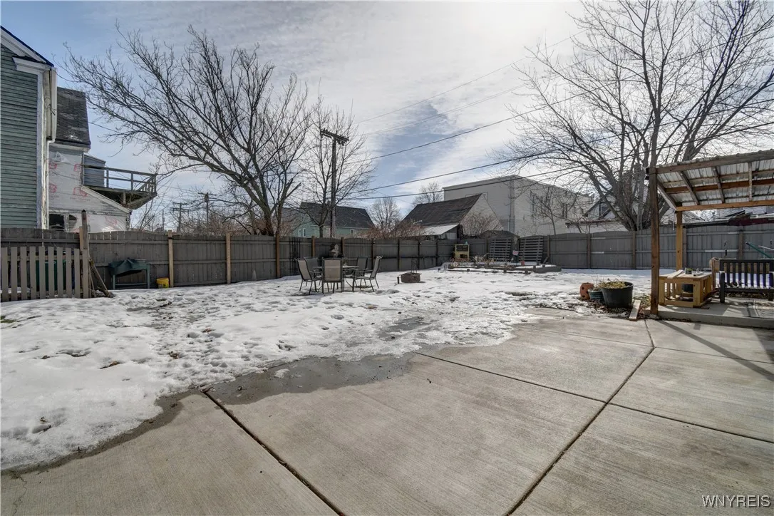 38 18th Street, Buffalo, New York 14213, Buffalo, New York 14213, 3 Bedrooms Bedrooms, 6 Rooms Rooms,2 BathroomsBathrooms,Residential,Closed,38 18th Street, Buffalo, New York 14213,0,B1592318