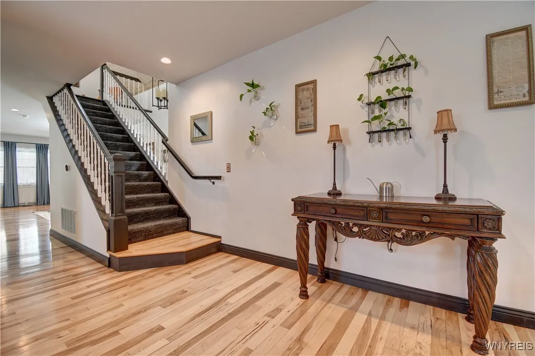 38 18th Street, Buffalo, New York 14213, Buffalo, New York 14213, 3 Bedrooms Bedrooms, 6 Rooms Rooms,2 BathroomsBathrooms,Residential,Closed,38 18th Street, Buffalo, New York 14213,0,B1592318