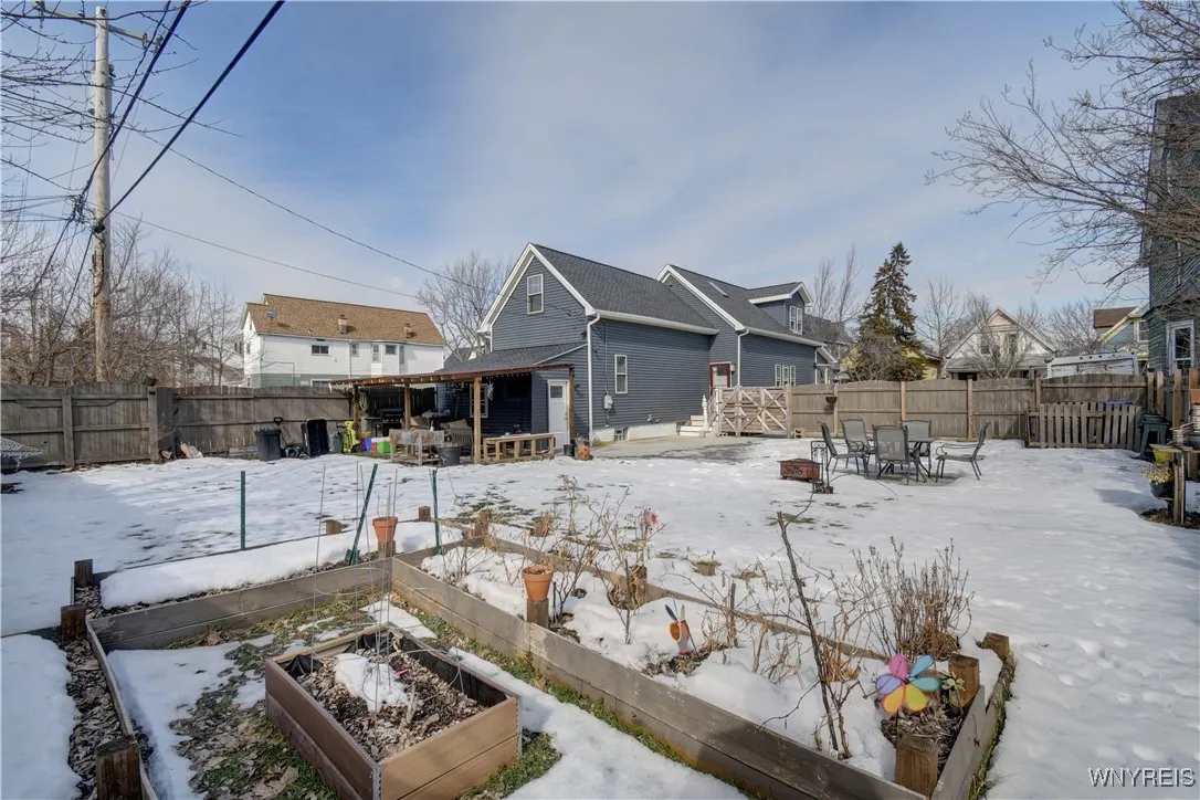 38 18th Street, Buffalo, New York 14213, Buffalo, New York 14213, 3 Bedrooms Bedrooms, 6 Rooms Rooms,2 BathroomsBathrooms,Residential,Closed,38 18th Street, Buffalo, New York 14213,0,B1592318
