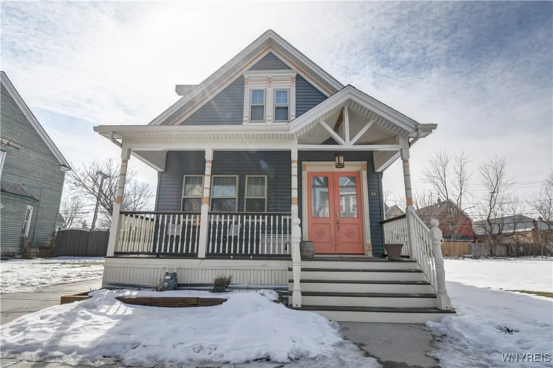 38 18th Street, Buffalo, New York 14213, Buffalo, New York 14213, 3 Bedrooms Bedrooms, 6 Rooms Rooms,2 BathroomsBathrooms,Residential,Closed,38 18th Street, Buffalo, New York 14213,0,B1592318