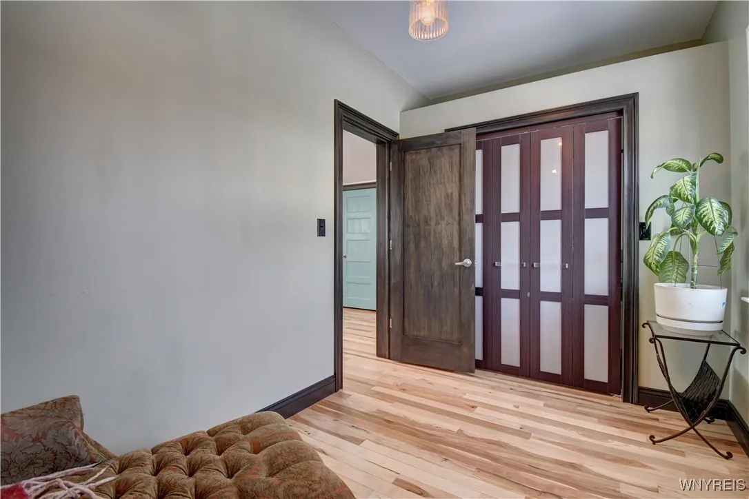 38 18th Street, Buffalo, New York 14213, Buffalo, New York 14213, 3 Bedrooms Bedrooms, 6 Rooms Rooms,2 BathroomsBathrooms,Residential,Closed,38 18th Street, Buffalo, New York 14213,0,B1592318