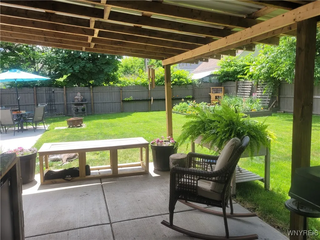 38 18th Street, Buffalo, New York 14213, Buffalo, New York 14213, 3 Bedrooms Bedrooms, 6 Rooms Rooms,2 BathroomsBathrooms,Residential,Closed,38 18th Street, Buffalo, New York 14213,0,B1592318