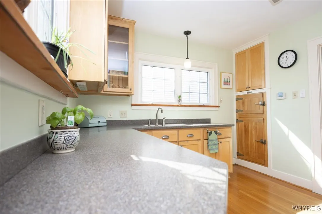105 Winston Road, Buffalo, New York 14216, Buffalo, New York 14216, 3 Bedrooms Bedrooms, 7 Rooms Rooms,1 BathroomBathrooms,Residential,Closed,105 Winston Road, Buffalo, New York 14216,0,B1593015
