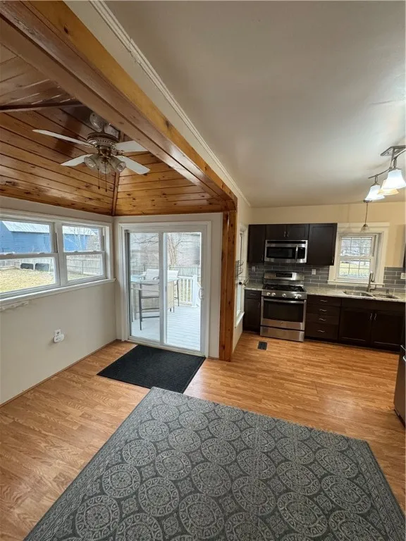 50 Plymouth Street, Norwich-city, New York 13815, Norwich, New York 13815, 3 Bedrooms Bedrooms, 9 Rooms Rooms,1 BathroomBathrooms,Residential,Closed,50 Plymouth Street, Norwich-city, New York 13815,0,R1592780