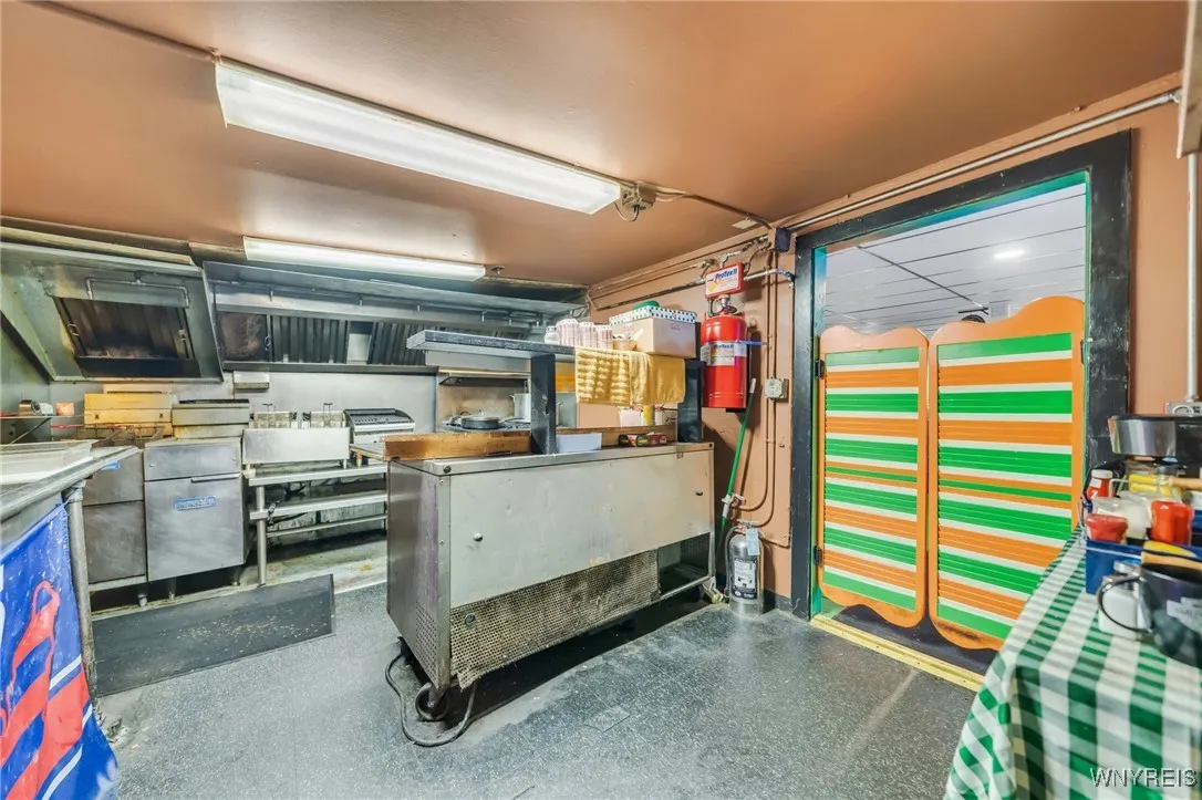 127 Niagara Street, Tonawanda-city, New York 14150, Tonawanda, New York 14150, ,Commercial Sale,For Sale,127 Niagara Street, Tonawanda-city, New York 14150,0,B1588635