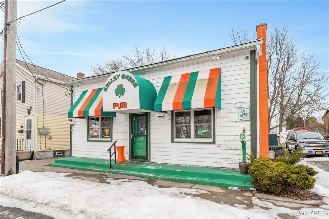 127 Niagara Street, Tonawanda-city, New York 14150, Tonawanda, New York 14150, ,Commercial Sale,For Sale,127 Niagara Street, Tonawanda-city, New York 14150,0,B1588635