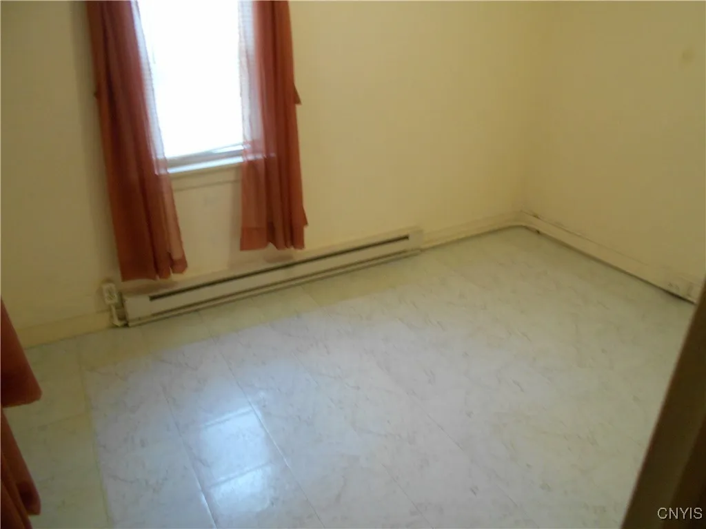 32 Fenner Street, Cazenovia, New York 13035, Cazenovia, New York 13035, 2 Bedrooms Bedrooms, 5 Rooms Rooms,2 BathroomsBathrooms,Residential,Closed,32 Fenner Street, Cazenovia, New York 13035,0,S1592149