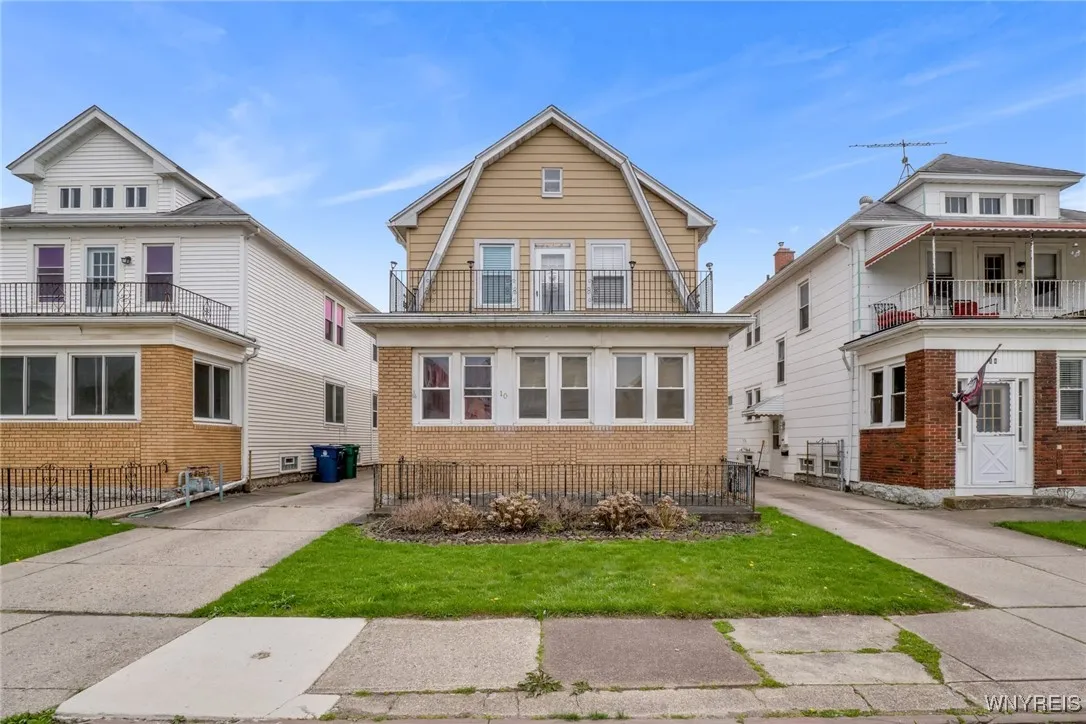 10 Stratford Road, Buffalo, New York 14216, Buffalo, New York 14216, 3 Bedrooms Bedrooms, 7 Rooms Rooms,1 BathroomBathrooms,Residential Lease,Closed,10 Stratford Road, Buffalo, New York 14216,0,B1587396