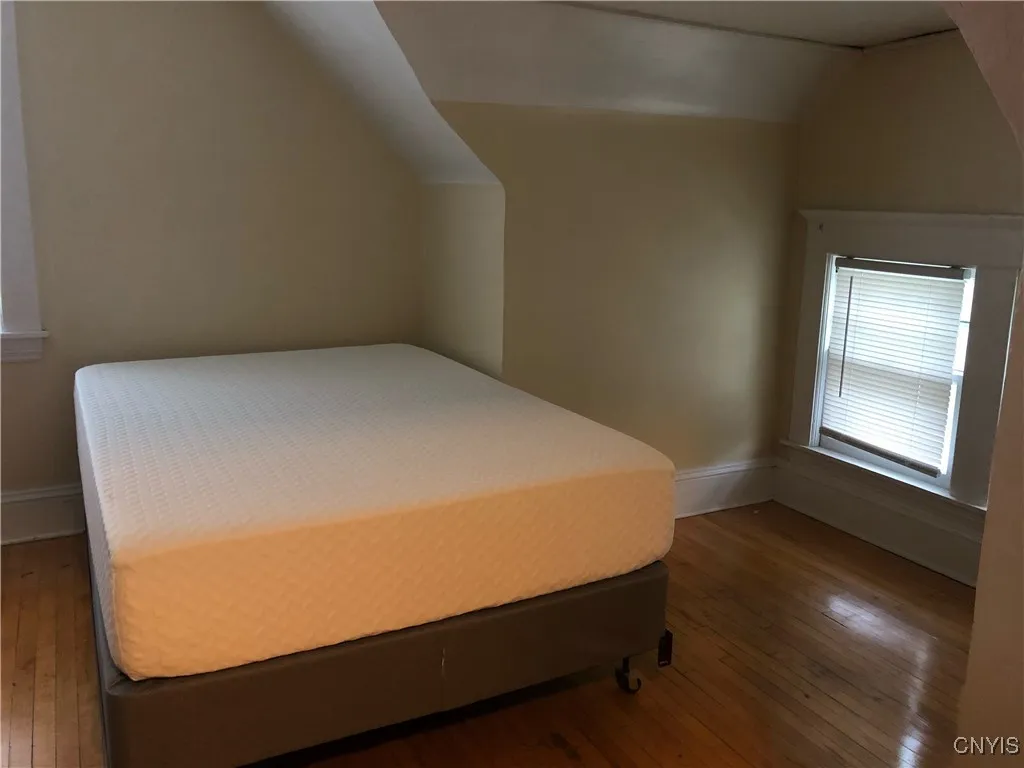 715-17 Maryland Avenue, Syracuse, New York 13210, Syracuse, New York 13210, 8 Bedrooms Bedrooms, ,3 BathroomsBathrooms,Residential,For Sale,715-17 Maryland Avenue, Syracuse, New York 13210,S1593200
