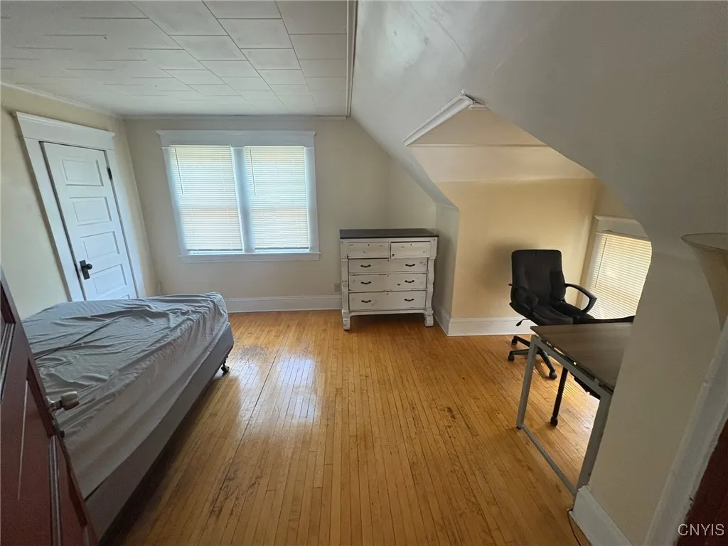 715-17 Maryland Avenue, Syracuse, New York 13210, Syracuse, New York 13210, 8 Bedrooms Bedrooms, ,3 BathroomsBathrooms,Residential,For Sale,715-17 Maryland Avenue, Syracuse, New York 13210,S1593200