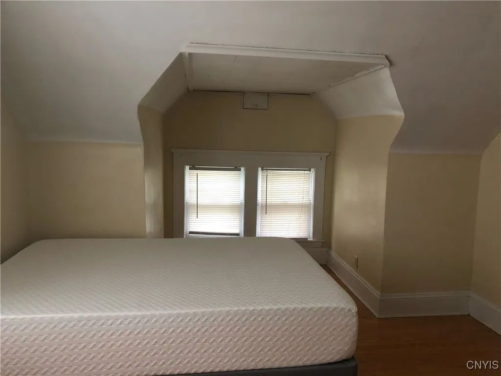 715-17 Maryland Avenue, Syracuse, New York 13210, Syracuse, New York 13210, 8 Bedrooms Bedrooms, ,3 BathroomsBathrooms,Residential,For Sale,715-17 Maryland Avenue, Syracuse, New York 13210,S1593200