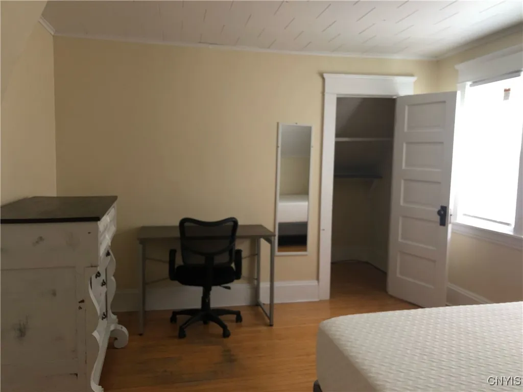 715-17 Maryland Avenue, Syracuse, New York 13210, Syracuse, New York 13210, 8 Bedrooms Bedrooms, ,3 BathroomsBathrooms,Residential,For Sale,715-17 Maryland Avenue, Syracuse, New York 13210,S1593200