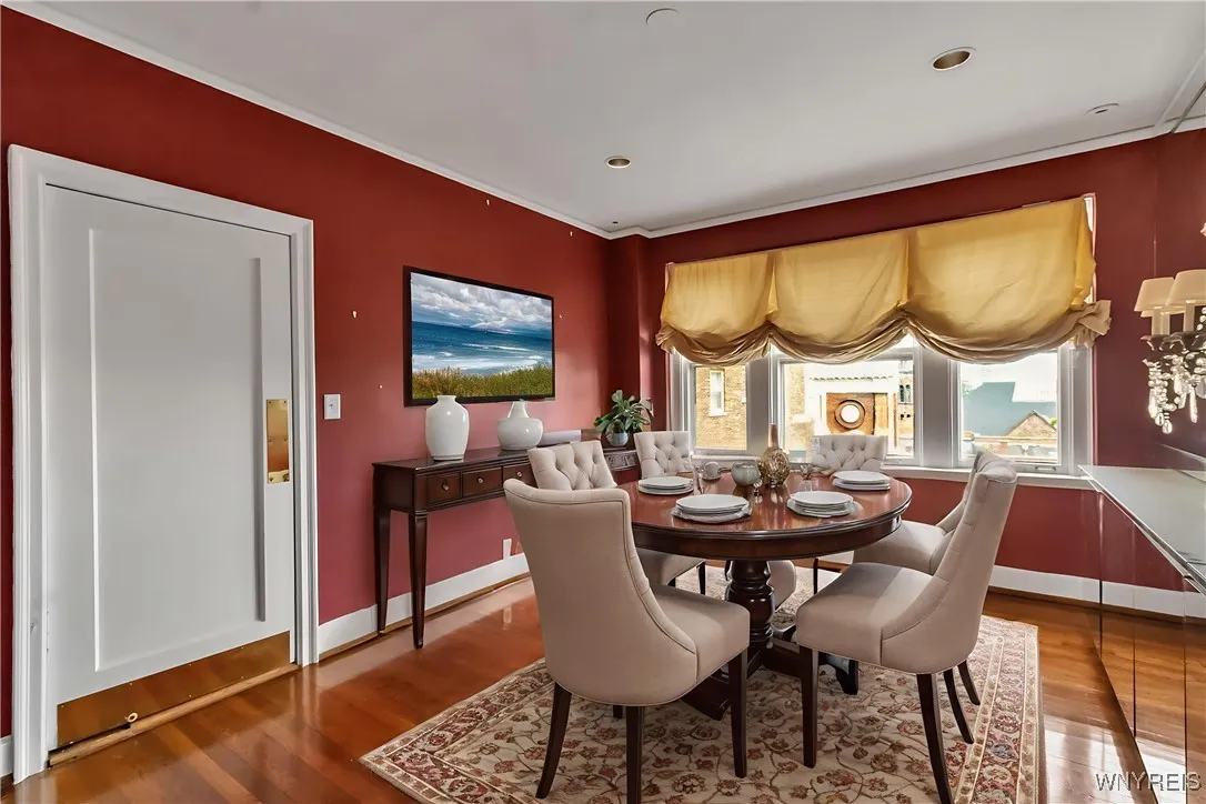 83 Bryant Street 8a, Buffalo, New York 14209, Buffalo, New York 14209, 2 Bedrooms Bedrooms, 5 Rooms Rooms,2 BathroomsBathrooms,Residential,For Sale,83 Bryant Street 8a, Buffalo, New York 14209,B1593230