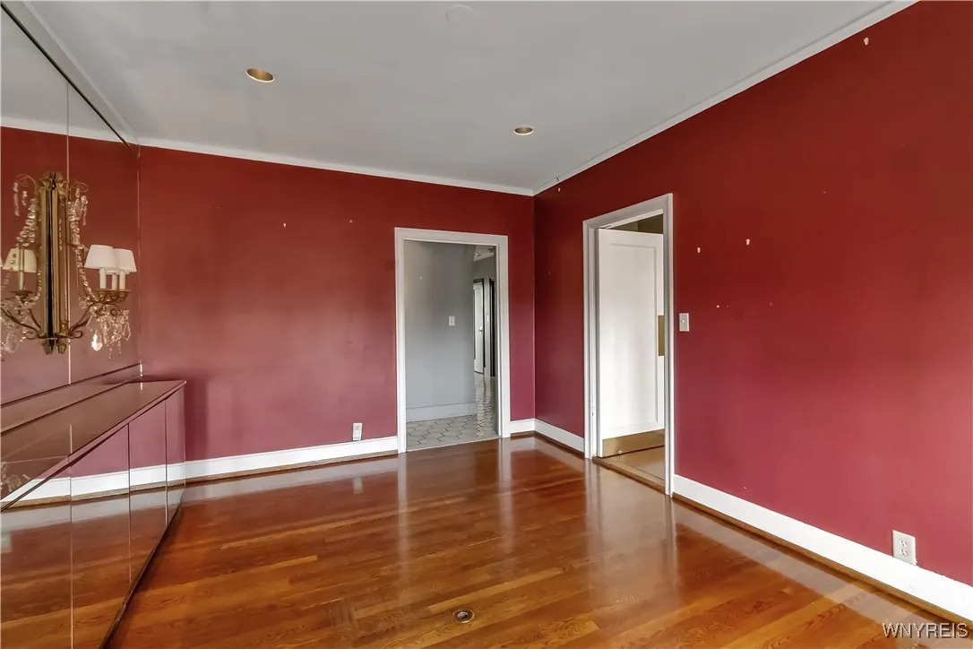 83 Bryant Street 8a, Buffalo, New York 14209, Buffalo, New York 14209, 2 Bedrooms Bedrooms, 5 Rooms Rooms,2 BathroomsBathrooms,Residential,For Sale,83 Bryant Street 8a, Buffalo, New York 14209,B1593230