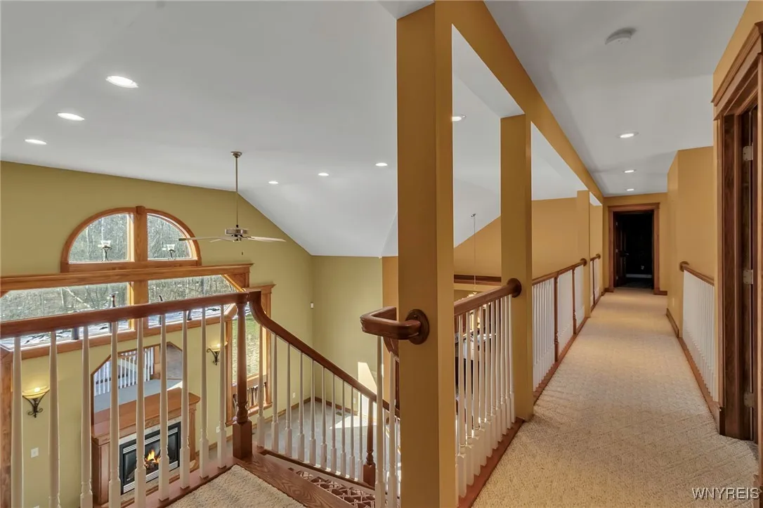 5403 Armor Duells Road, Orchard Park, New York 141, Orchard Park, New York 14127, 3 Bedrooms Bedrooms, 10 Rooms Rooms,2 BathroomsBathrooms,Residential,Closed,5403 Armor Duells Road, Orchard Park, New York 141,B1592983