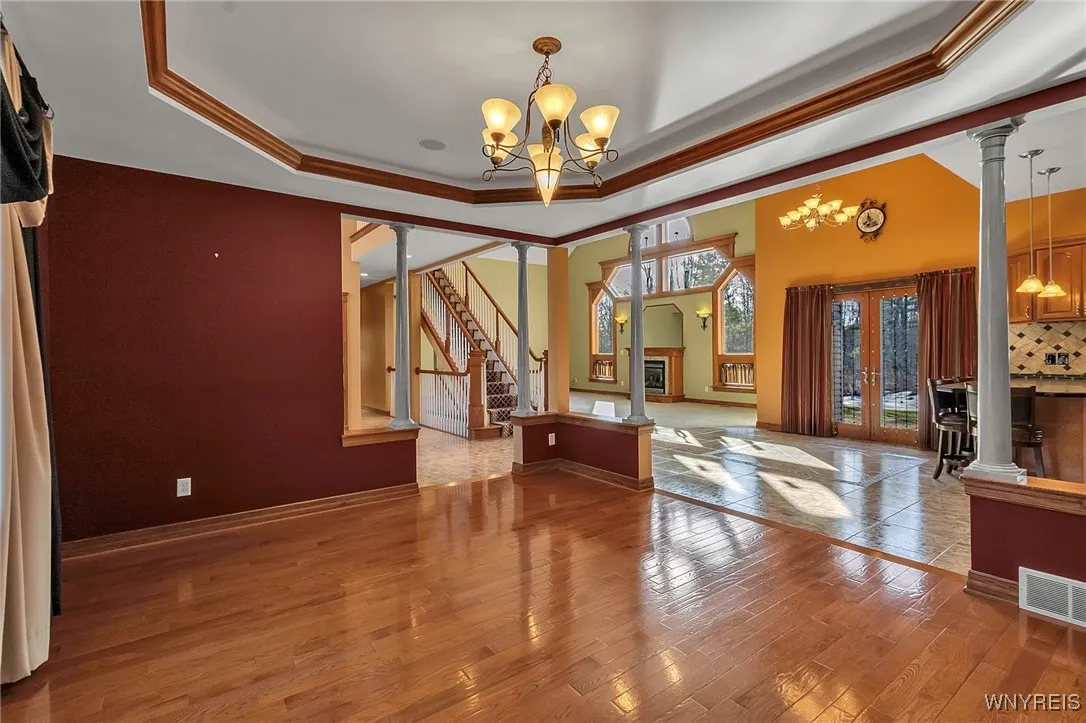5403 Armor Duells Road, Orchard Park, New York 141, Orchard Park, New York 14127, 3 Bedrooms Bedrooms, 10 Rooms Rooms,2 BathroomsBathrooms,Residential,Closed,5403 Armor Duells Road, Orchard Park, New York 141,B1592983