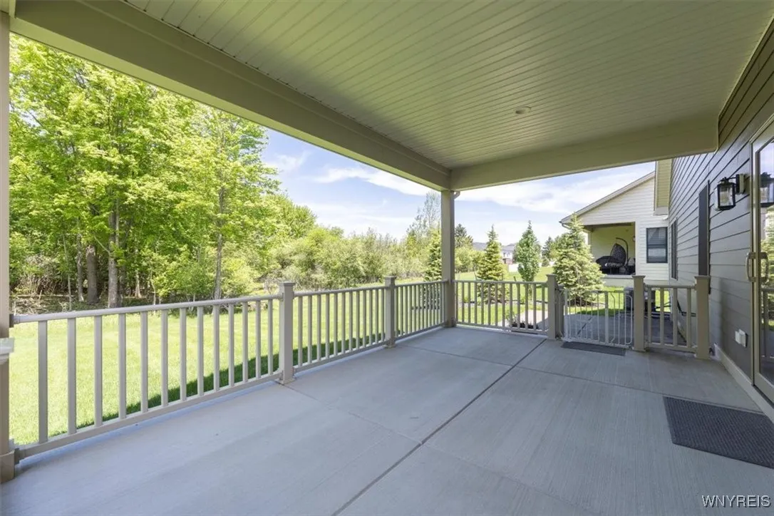 16 Aurora Mills Drive, Aurora, New York 14052, Aurora, New York 14052, 3 Bedrooms Bedrooms, 7 Rooms Rooms,2 BathroomsBathrooms,Residential,Closed,16 Aurora Mills Drive, Aurora, New York 14052,0,B1593213