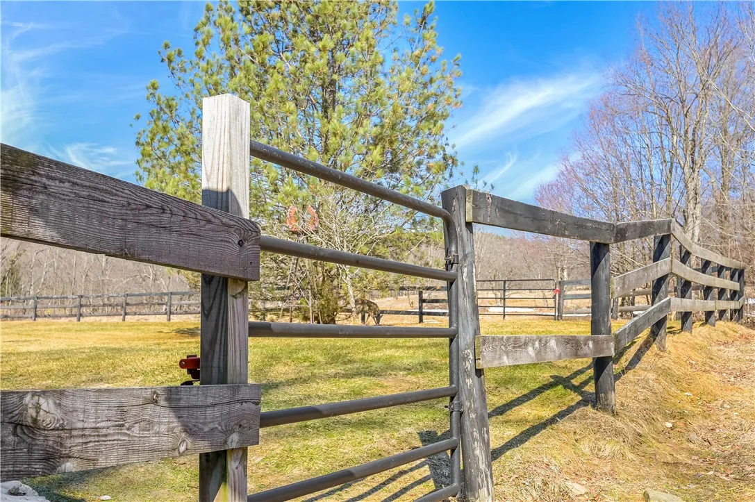 314 96 Road, Kortright, New York 13739, Kortright, New York 13739, 3 Bedrooms Bedrooms, 10 Rooms Rooms,2 BathroomsBathrooms,Residential,For Sale,314 96 Road, Kortright, New York 13739,0,R1592930