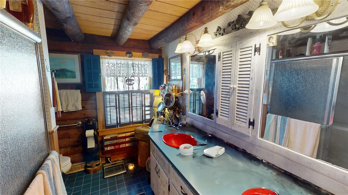 236 Wellington Lane, Springfield, New York 13326, Springfield, New York 13326, 5 Bedrooms Bedrooms, 17 Rooms Rooms,3 BathroomsBathrooms,Residential,Closed,236 Wellington Lane, Springfield, New York 13326,0,R1593125