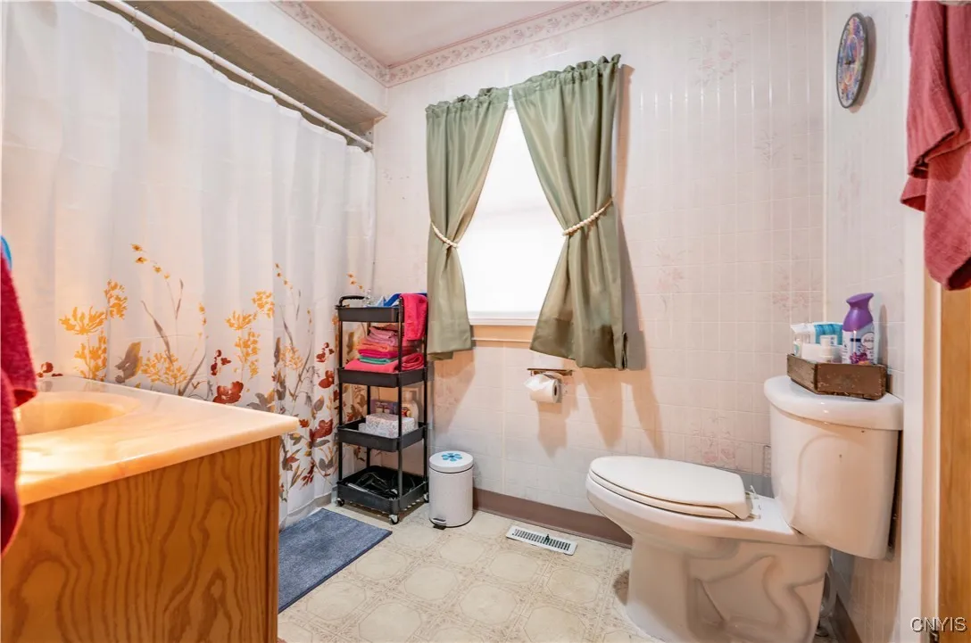 25 Elm St, Frankfort, New York 13357, Frankfort, New York 13357, 3 Bedrooms Bedrooms, 8 Rooms Rooms,1 BathroomBathrooms,Residential,Closed,25 Elm St, Frankfort, New York 13357,0,S1593385