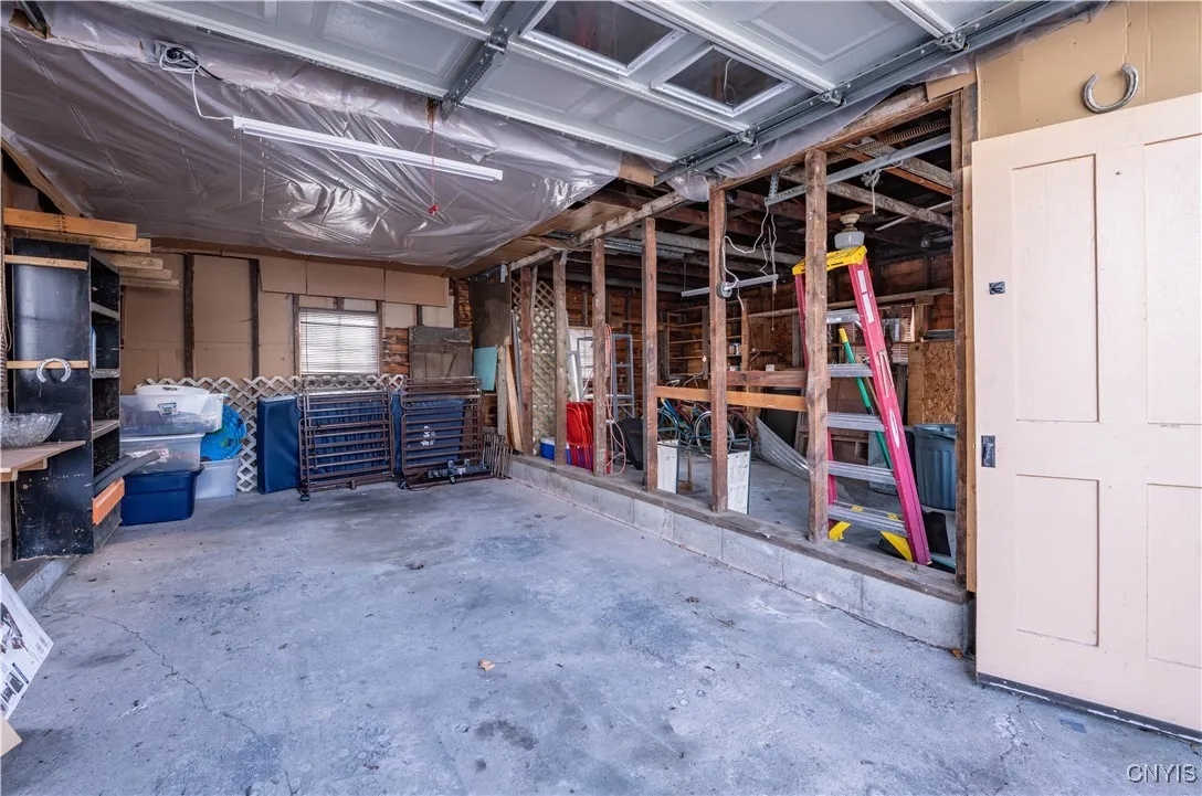 25 Elm St, Frankfort, New York 13357, Frankfort, New York 13357, 3 Bedrooms Bedrooms, 8 Rooms Rooms,1 BathroomBathrooms,Residential,Closed,25 Elm St, Frankfort, New York 13357,0,S1593385