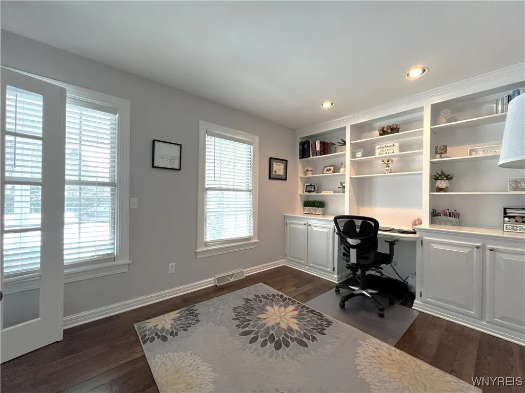 73 Burbank Drive, Orchard Park, New York 14127, Orchard Park, New York 14127, 4 Bedrooms Bedrooms, 9 Rooms Rooms,2 BathroomsBathrooms,Residential,Closed,73 Burbank Drive, Orchard Park, New York 14127,0,B1591282