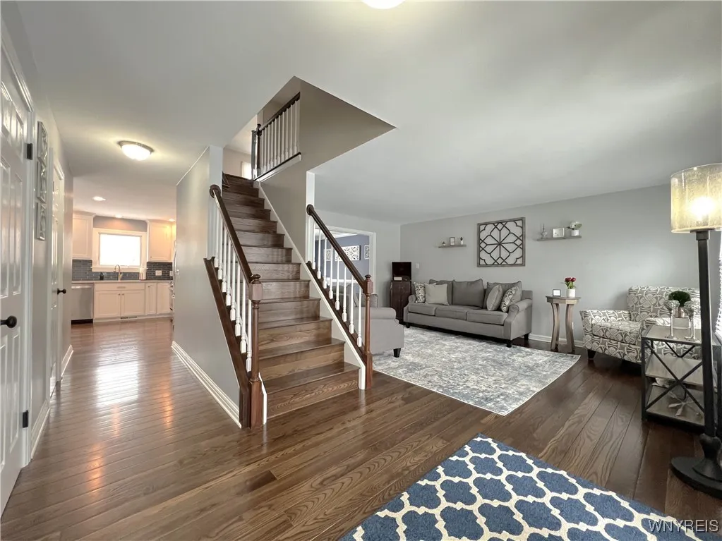 73 Burbank Drive, Orchard Park, New York 14127, Orchard Park, New York 14127, 4 Bedrooms Bedrooms, 9 Rooms Rooms,2 BathroomsBathrooms,Residential,Closed,73 Burbank Drive, Orchard Park, New York 14127,0,B1591282