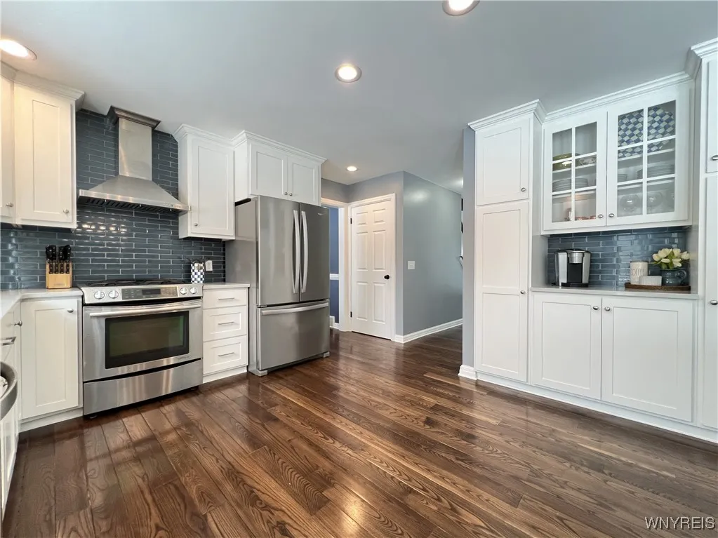73 Burbank Drive, Orchard Park, New York 14127, Orchard Park, New York 14127, 4 Bedrooms Bedrooms, 9 Rooms Rooms,2 BathroomsBathrooms,Residential,Closed,73 Burbank Drive, Orchard Park, New York 14127,0,B1591282