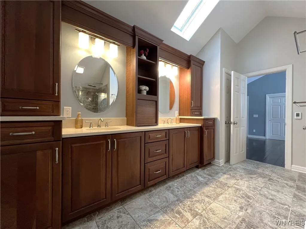73 Burbank Drive, Orchard Park, New York 14127, Orchard Park, New York 14127, 4 Bedrooms Bedrooms, 9 Rooms Rooms,2 BathroomsBathrooms,Residential,Closed,73 Burbank Drive, Orchard Park, New York 14127,0,B1591282