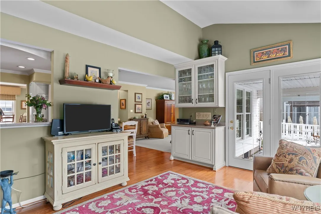 3484 Heatherwood Drive, Hamburg, New York 14075, Hamburg, New York 14075, 3 Bedrooms Bedrooms, 10 Rooms Rooms,2 BathroomsBathrooms,Residential,Closed,3484 Heatherwood Drive, Hamburg, New York 14075,0,B1593459