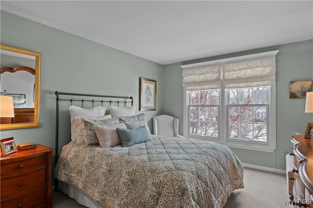 3484 Heatherwood Drive, Hamburg, New York 14075, Hamburg, New York 14075, 3 Bedrooms Bedrooms, 10 Rooms Rooms,2 BathroomsBathrooms,Residential,Closed,3484 Heatherwood Drive, Hamburg, New York 14075,0,B1593459
