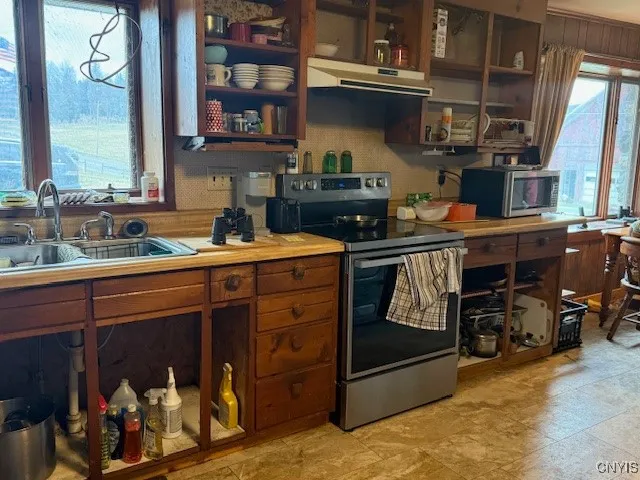 5671 Middle Road, Stockbridge, New York 13409, Stockbridge, New York 13409, 3 Bedrooms Bedrooms, 7 Rooms Rooms,1 BathroomBathrooms,Residential,Closed,5671 Middle Road, Stockbridge, New York 13409,0,S1593487