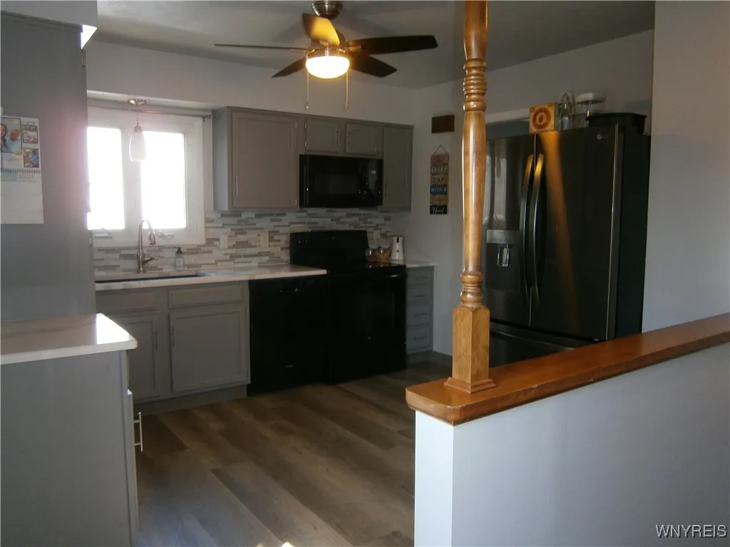 43 Ridgedale Circle, Tonawanda-city, New York 1415, Tonawanda, New York 14150, 3 Bedrooms Bedrooms, 5 Rooms Rooms,1 BathroomBathrooms,Residential,Closed,43 Ridgedale Circle, Tonawanda-city, New York 1415,0,B1593469