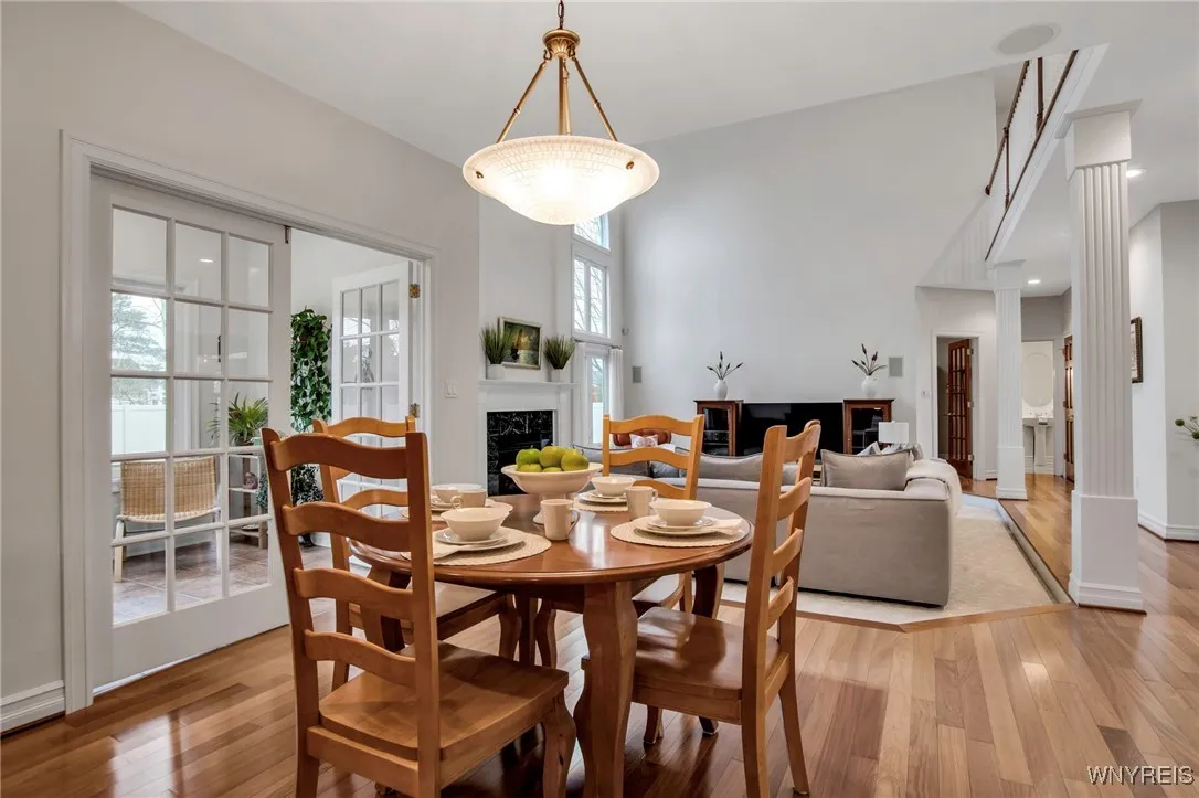 Eating room in kithen