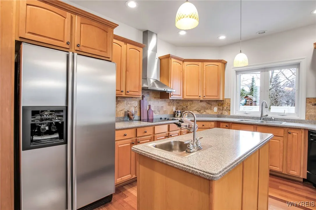 310 Renaissance Drive, Amherst, New York 14221, Amherst, New York 14221, 4 Bedrooms Bedrooms, 9 Rooms Rooms,2 BathroomsBathrooms,Residential,Closed,310 Renaissance Drive, Amherst, New York 14221,0,B1593489