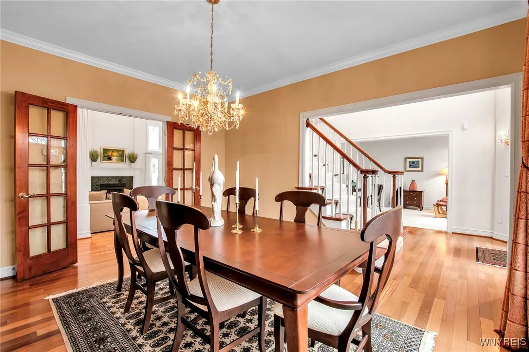 Formal dining room