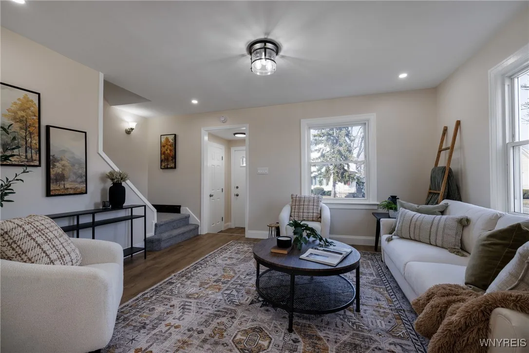 272 Heath Terrace, Tonawanda-town, New York 14223, Tonawanda, New York 14223, 3 Bedrooms Bedrooms, 8 Rooms Rooms,1 BathroomBathrooms,Residential,Closed,272 Heath Terrace, Tonawanda-town, New York 14223,0,B1593506