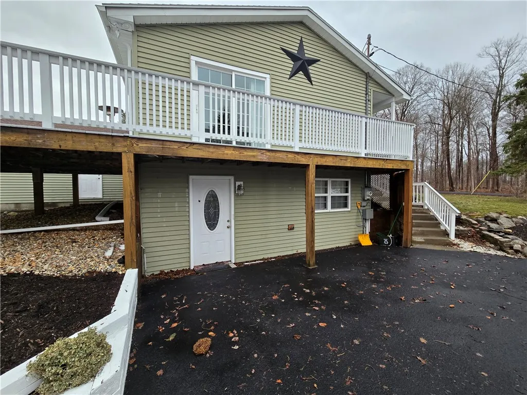212 Wilson Road, Lansing, New York 14882, Lansing, New York 14882, 4 Bedrooms Bedrooms, 8 Rooms Rooms,2 BathroomsBathrooms,Residential,For Sale,212 Wilson Road, Lansing, New York 14882,R1593171
