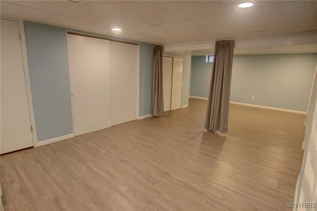 15 Wimbledon Lane, West Seneca, New York 14224, West Seneca, New York 14224, 2 Bedrooms Bedrooms, 8 Rooms Rooms,1 BathroomBathrooms,Residential,Closed,15 Wimbledon Lane, West Seneca, New York 14224,0,B1593405
