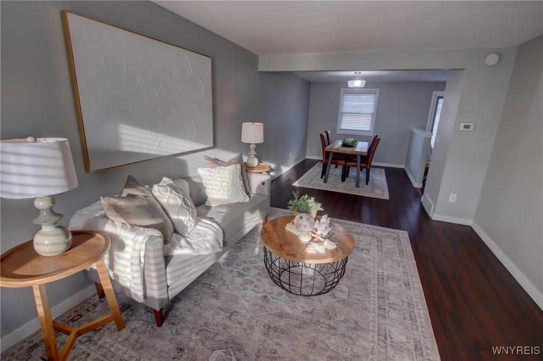 15 Wimbledon Lane, West Seneca, New York 14224, West Seneca, New York 14224, 2 Bedrooms Bedrooms, 8 Rooms Rooms,1 BathroomBathrooms,Residential,Closed,15 Wimbledon Lane, West Seneca, New York 14224,0,B1593405