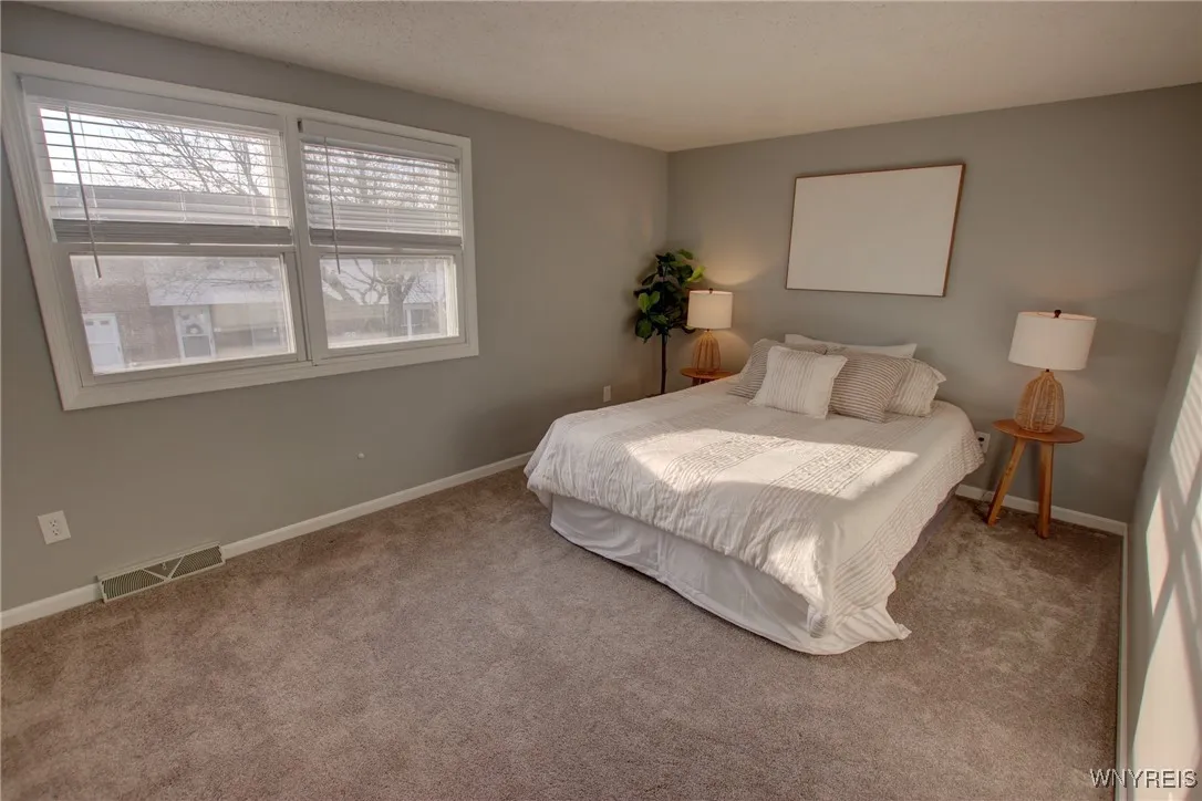 15 Wimbledon Lane, West Seneca, New York 14224, West Seneca, New York 14224, 2 Bedrooms Bedrooms, 8 Rooms Rooms,1 BathroomBathrooms,Residential,Closed,15 Wimbledon Lane, West Seneca, New York 14224,0,B1593405