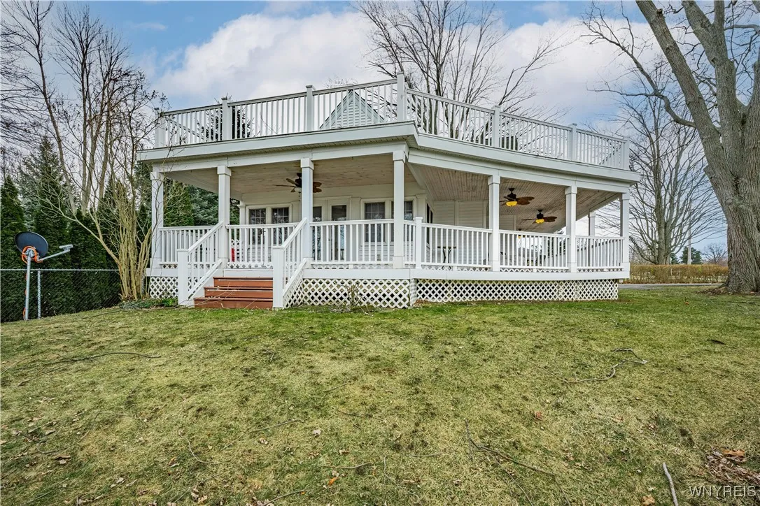 138 Sunset Drive, Wilson, New York 14172, Wilson, New York 14172, 2 Bedrooms Bedrooms, 12 Rooms Rooms,3 BathroomsBathrooms,Residential,Closed,138 Sunset Drive, Wilson, New York 14172,0,B1593355