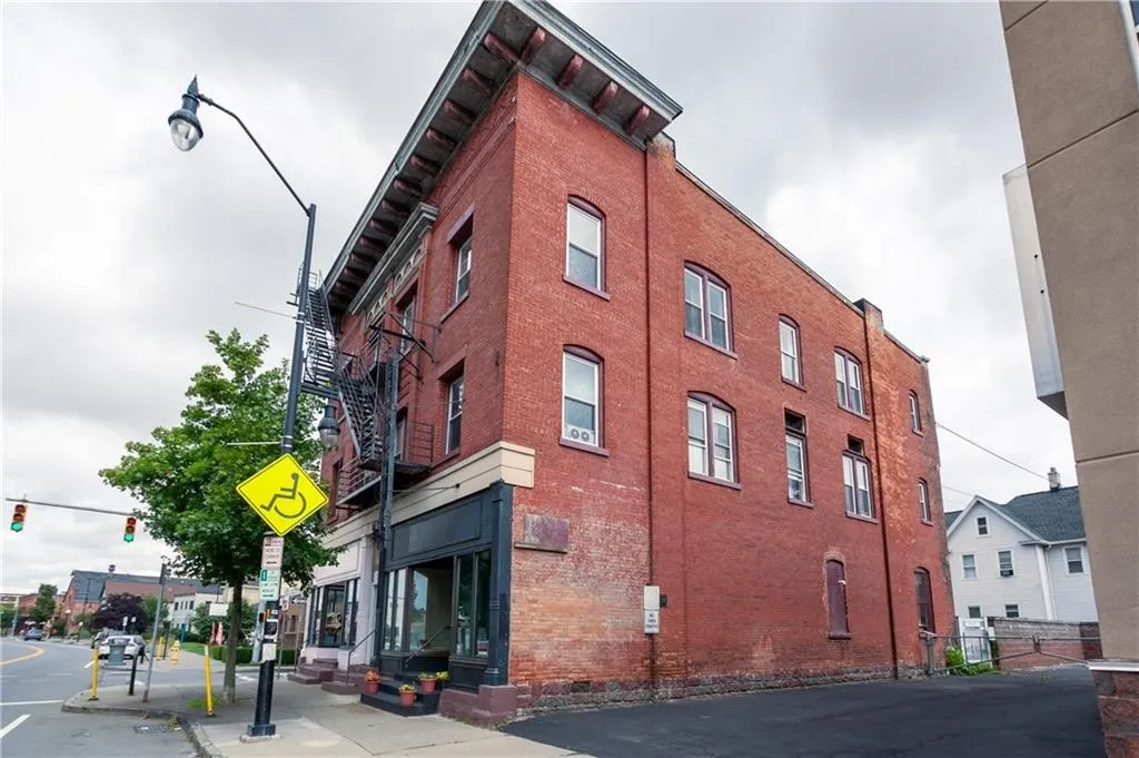 888-892 South Clinton Avenue, Rochester, New York, Rochester, New York 14620, ,Commercial Sale,For Sale,888-892 South Clinton Avenue, Rochester, New York ,R1593677