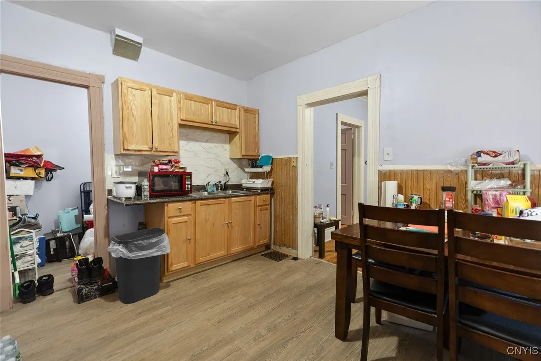 809 Oswego Street, Utica, New York 13502, Utica, New York 13502, 4 Bedrooms Bedrooms, ,2 BathroomsBathrooms,Residential,For Sale,809 Oswego Street, Utica, New York 13502,S1593439