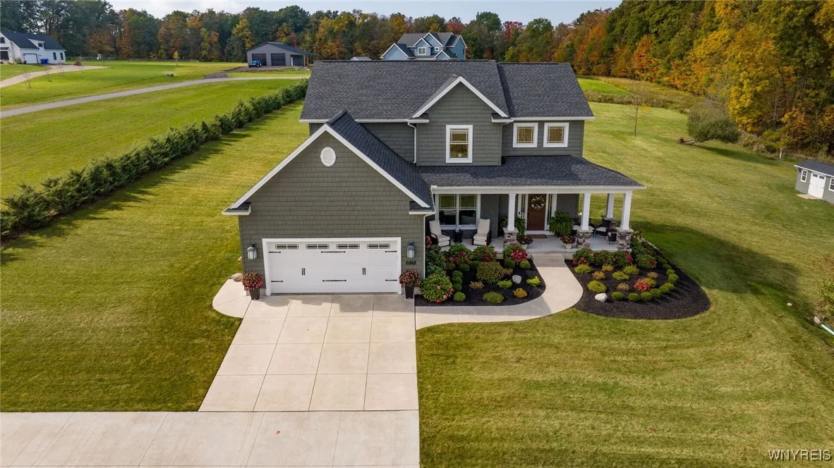 6968 Taylor Road, Hamburg, New York 14075, Hamburg, New York 14075, 4 Bedrooms Bedrooms, 10 Rooms Rooms,2 BathroomsBathrooms,Residential,Closed,6968 Taylor Road, Hamburg, New York 14075,0,B1593378