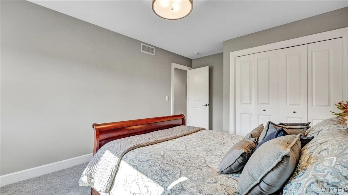 6968 Taylor Road, Hamburg, New York 14075, Hamburg, New York 14075, 4 Bedrooms Bedrooms, 10 Rooms Rooms,2 BathroomsBathrooms,Residential,Closed,6968 Taylor Road, Hamburg, New York 14075,0,B1593378